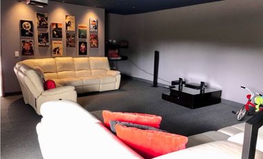 Espectacular Casa Campestre en el Alto de Las Palmas