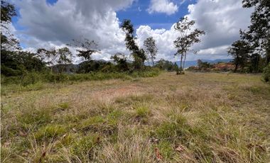 LOTE A LA VENTA EN EL RETIRO SECTOR PANTANILLO EN UNIDAD CERRADA