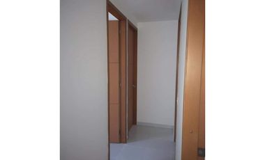 VENDO APARTAMENTO EN EL BARRIO LA CASTELLANA EN  CONJUNTO CERRADO