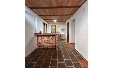 FINCA EN GUARNE PARA ARRIENDO