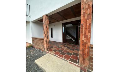 FINCA EN GUARNE PARA ARRIENDO