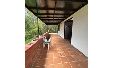 FINCA EN GUARNE PARA ARRIENDO