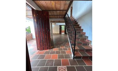 FINCA EN GUARNE PARA ARRIENDO