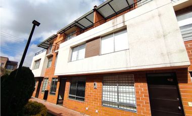 ACSI 1303. Casa en venta, Campiñas de Sol, Mosquera