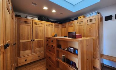 CASA EN VENTA  CON VISTA AL LAGO EN VALLE E BRAVO