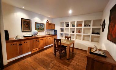 CASA EN VENTA  CON VISTA AL LAGO EN VALLE E BRAVO