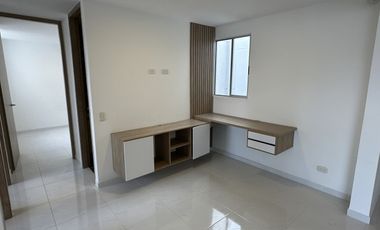 Compra apartamento con vista a las montañas en el piso 10 de la Unidad Guatapé