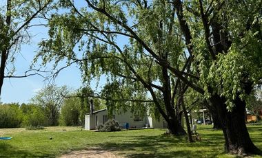 Casa en venta - 2 Dormitorios 1 Baño - Cochera - 560Mts2 - Cañuelas