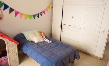 Venta Departamento céntrico - Lobos