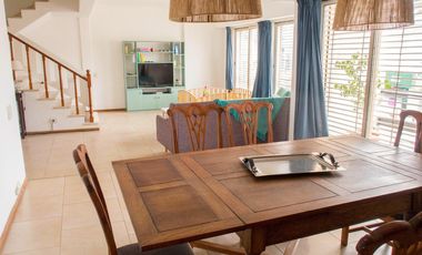 Venta Departamento céntrico - Lobos