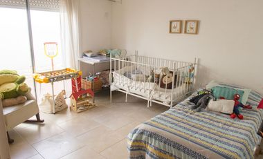 Venta Departamento céntrico - Lobos