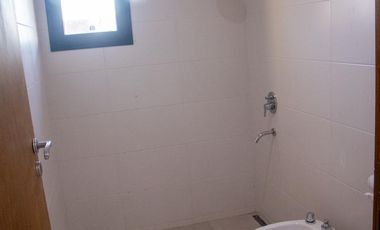 Casa en venta - 2 Dormitorios 1 Baño - Mendoza