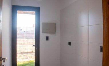 Casa en venta - 2 Dormitorios 1 Baño - Mendoza