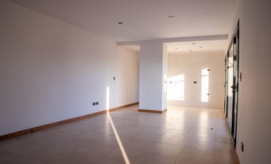 Casa en venta - 2 Dormitorios 1 Baño - Mendoza