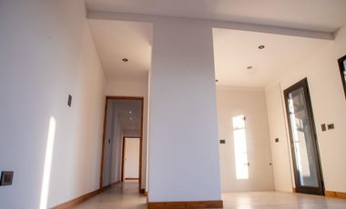 Casa en venta - 2 Dormitorios 1 Baño - Mendoza
