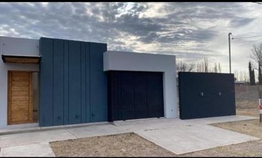 Casa en venta - 2 Dormitorios 1 Baño - Mendoza