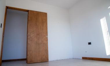 Casa en venta - 2 Dormitorios 1 Baño - Mendoza