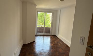 ALQUILO 1 dormitorio mas escritorio en NUEVA CORDOBA