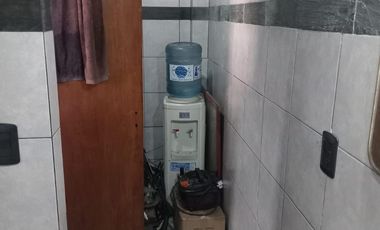 Galpón con vivienda