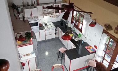 Galpón con vivienda