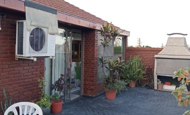 Galpón con vivienda