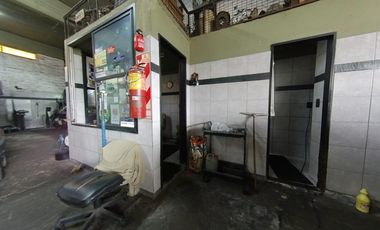 Galpón con vivienda