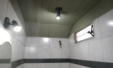 Galpón con vivienda