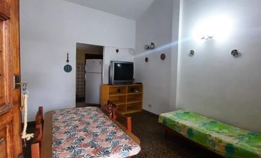 Casa en venta - 4 Dormitorios 3 Baños - Cochera - 292Mts2 - Mar del Tuyú