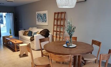 Casa Duplex Amoblada en Alquiler-  La Calandria zona sur