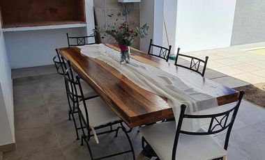 Casa Duplex Amoblada en Alquiler-  La Calandria zona sur