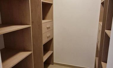 Casa Duplex Amoblada en Alquiler-  La Calandria zona sur