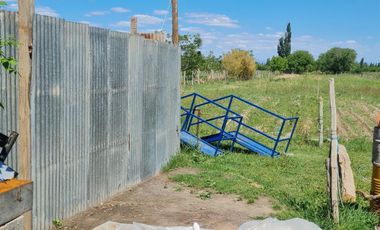 Casa en venta - 3 Dormitorios 1 Baño - 850Mts2 - Tupungato
