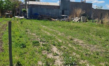 Casa en venta - 3 Dormitorios 1 Baño - 850Mts2 - Tupungato