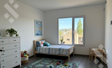 En Venta, Duplex de 2 Dormitorios, Bº La Casona II, Plottier