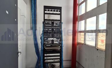 ALQUILER Galpón   Oficinas con 10200 m2 cub en 5 plantas  Valentin Alsina