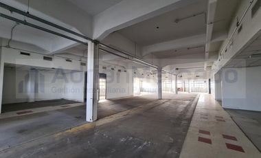 ALQUILER Galpón   Oficinas con 10200 m2 cub en 5 plantas  Valentin Alsina