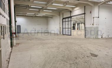 ALQUILER Galpón   Oficinas con 10200 m2 cub en 5 plantas  Valentin Alsina