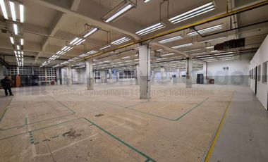 ALQUILER Galpón   Oficinas con 10200 m2 cub en 5 plantas  Valentin Alsina