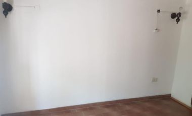 PH en venta - 2 Dormitorios 1 Baño - 154Mts2 - Lomas de Zamora