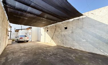 Casa en venta - 4 Dormitorios 2 Baños - Gorina