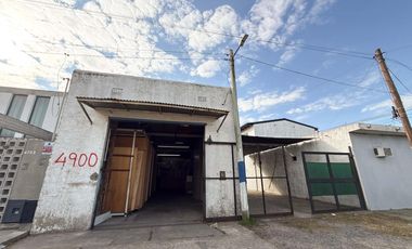 Casa en venta - 4 Dormitorios 2 Baños - Gorina