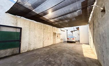 Casa en venta - 4 Dormitorios 2 Baños - Gorina