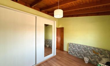 Casa en venta - 4 Dormitorios 2 Baños - Gorina