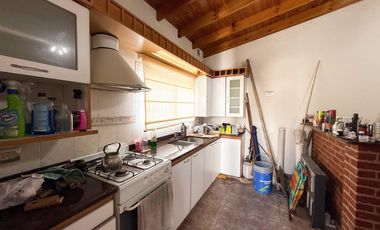 Casa en venta - 4 Dormitorios 2 Baños - Gorina