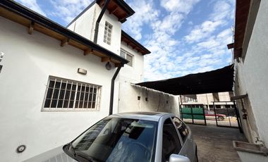 Casa en venta - 4 Dormitorios 2 Baños - Gorina