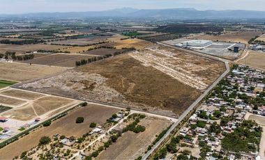 Venta de Predio C-8 dentro del Parque Industrial Opción, Gto.