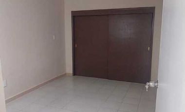 CASA EN VENTA EN INDUSTRAL AVIACION.