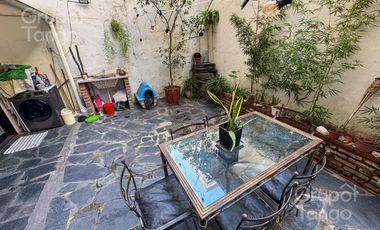 Venta Departamento Belgrano Tres Ambientes Patio Parrilla Planta Baja