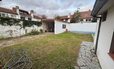 PH con gran jardín, pileta. Olivos