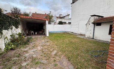 PH con gran jardín, pileta. Olivos